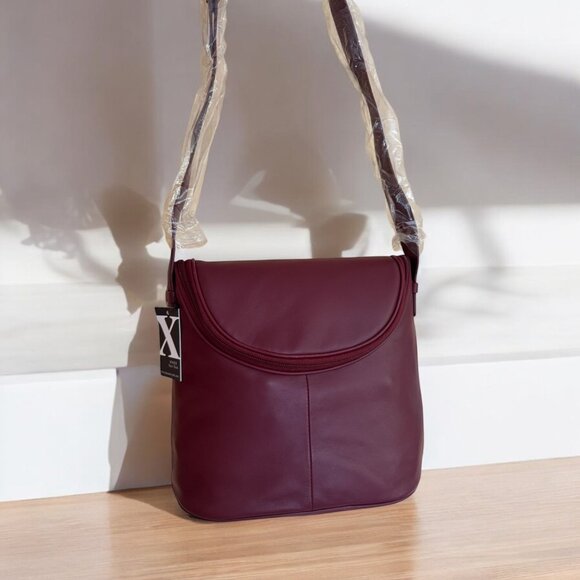 Maxx New York Red Burgundy Crossbody Bag - Picture 1 of 10